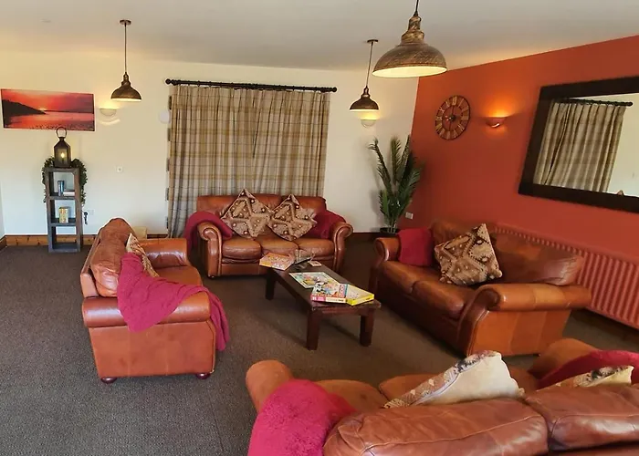 The Victorian Barn, Self-Catering Holidays With Pool And Hot Tubs, Dorset