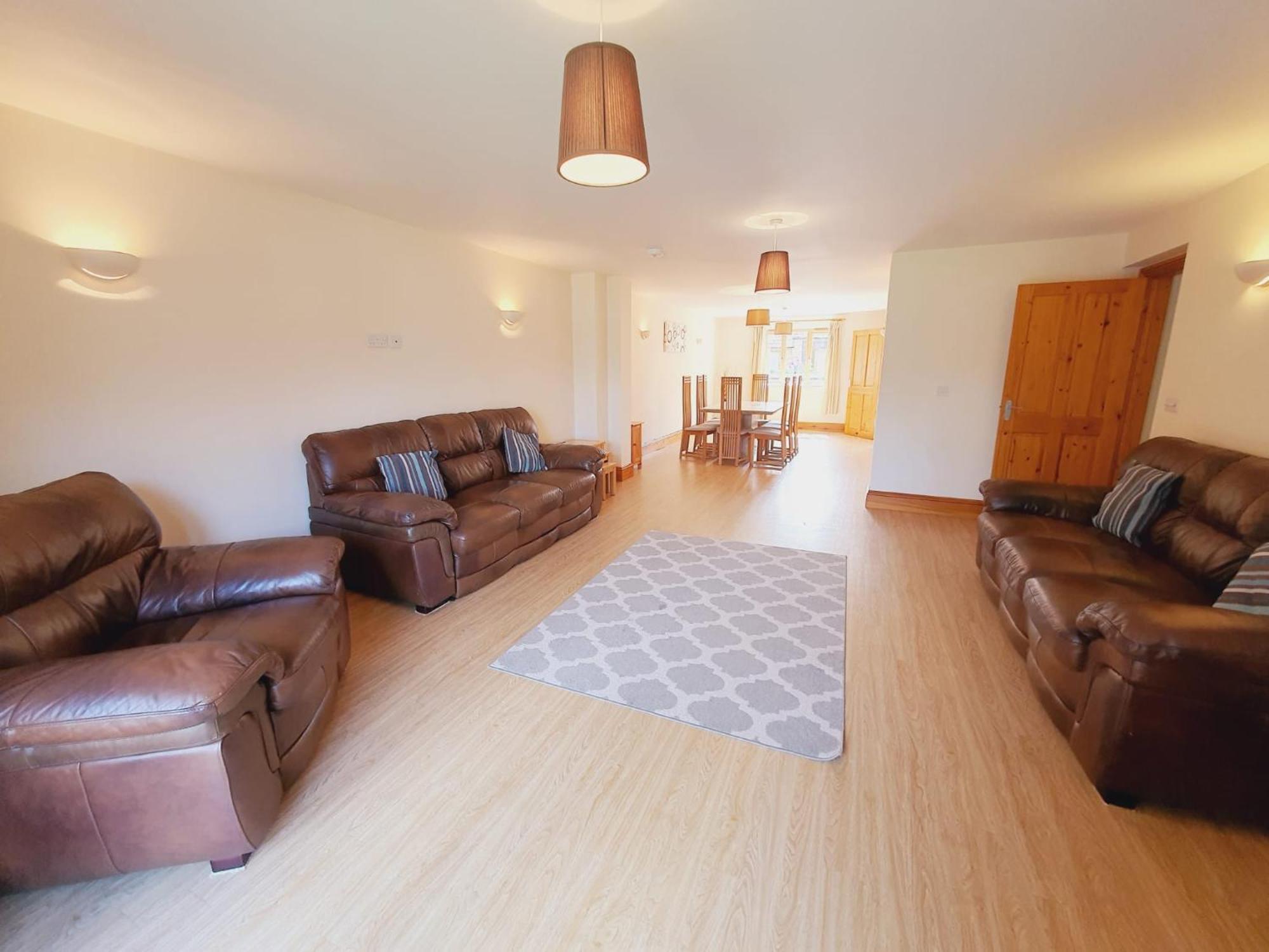 Holiday home The Victorian Barn, Self-catering Holidays With Pool And Hot Tubs, Dorset *