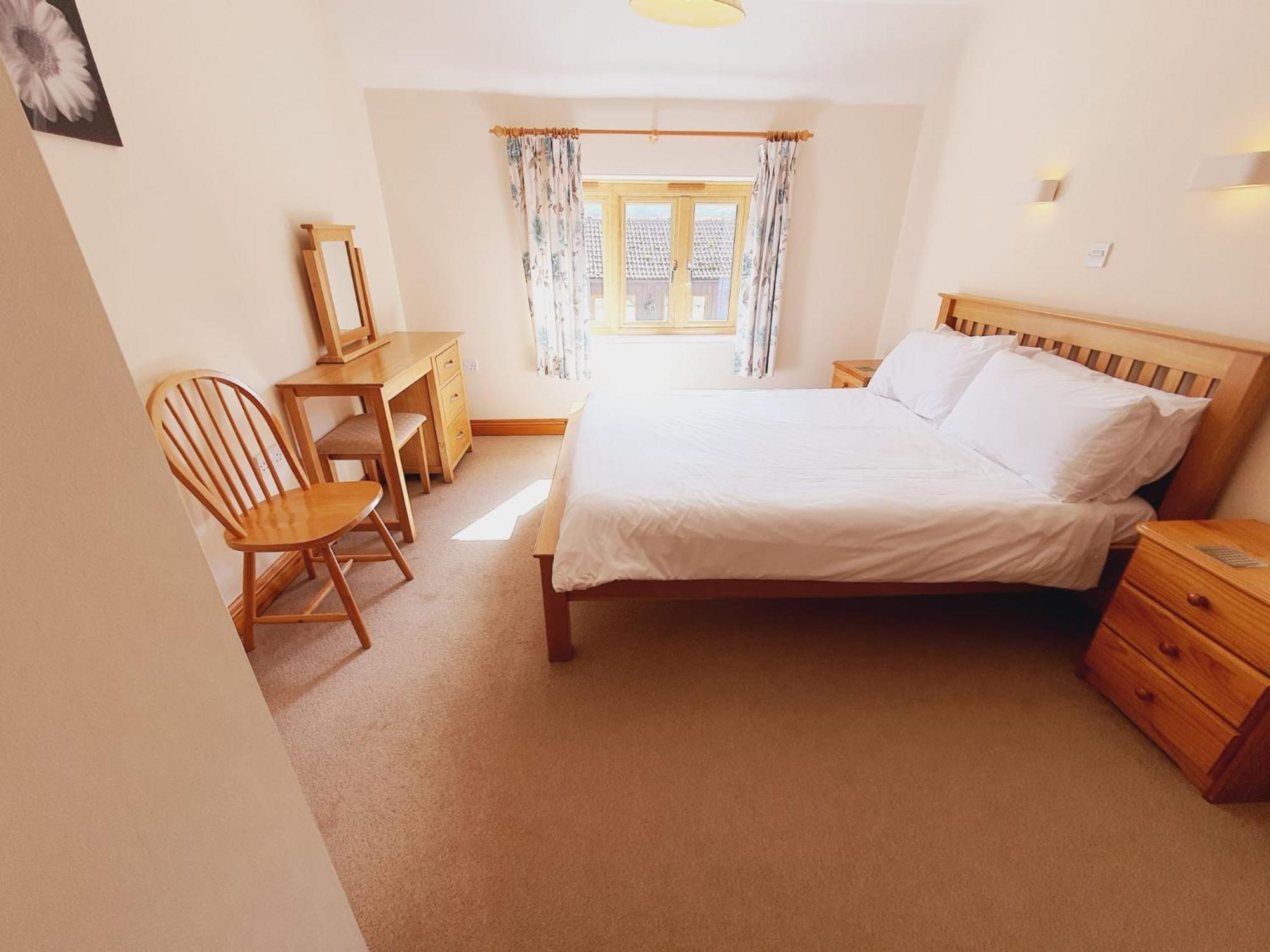 Holiday home The Victorian Barn, Self-catering Holidays With Pool And Hot Tubs, Dorset Woolland