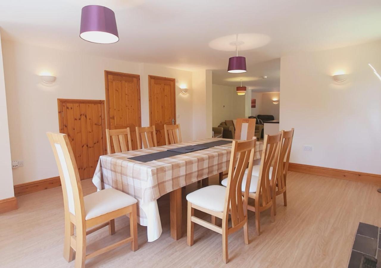 Holiday home The Victorian Barn, Self-catering Holidays With Pool And Hot Tubs, Dorset Woolland