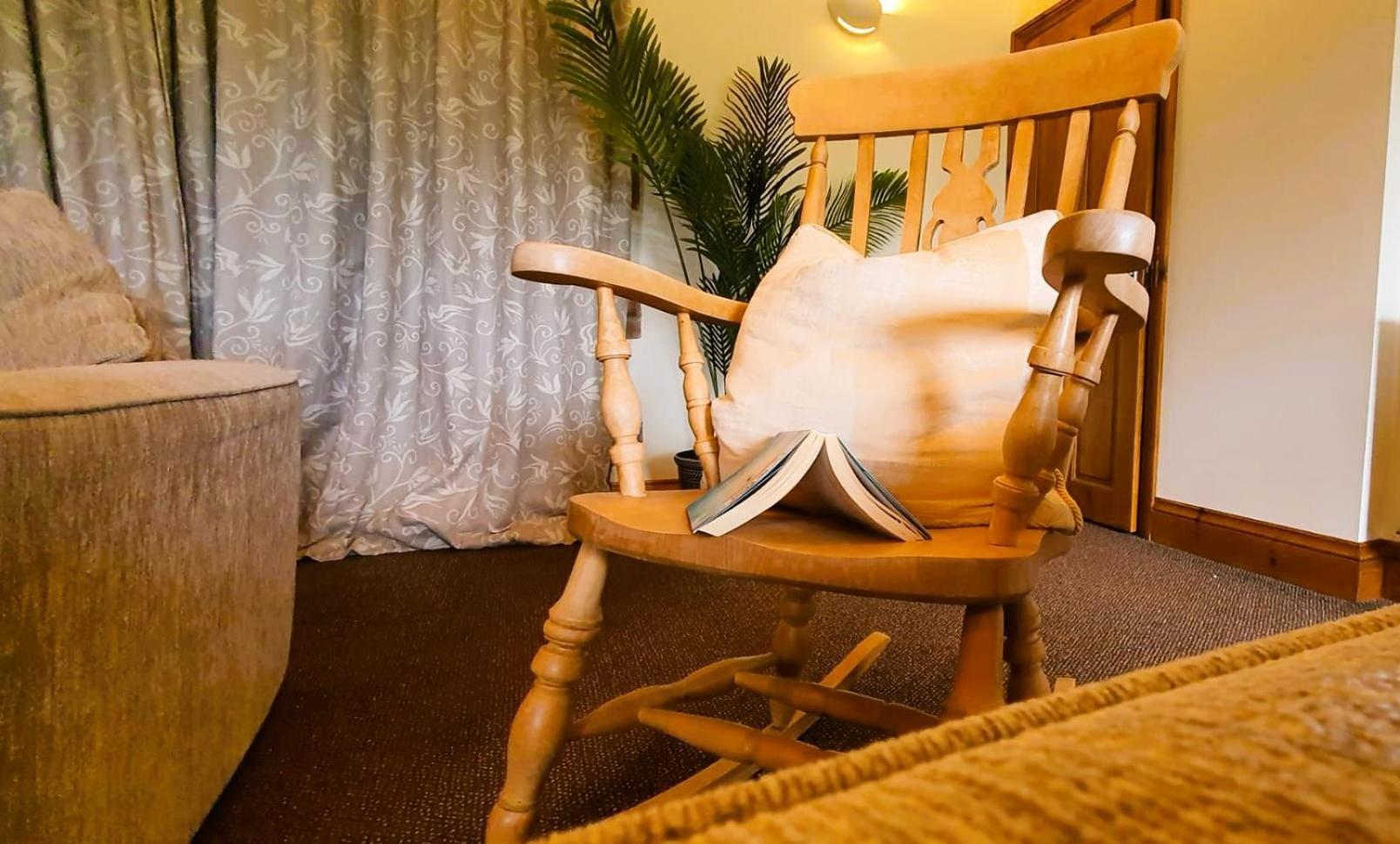 The Victorian Barn, Self-catering Holidays With Pool And Hot Tubs, Dorset Дом отдыха Woolland