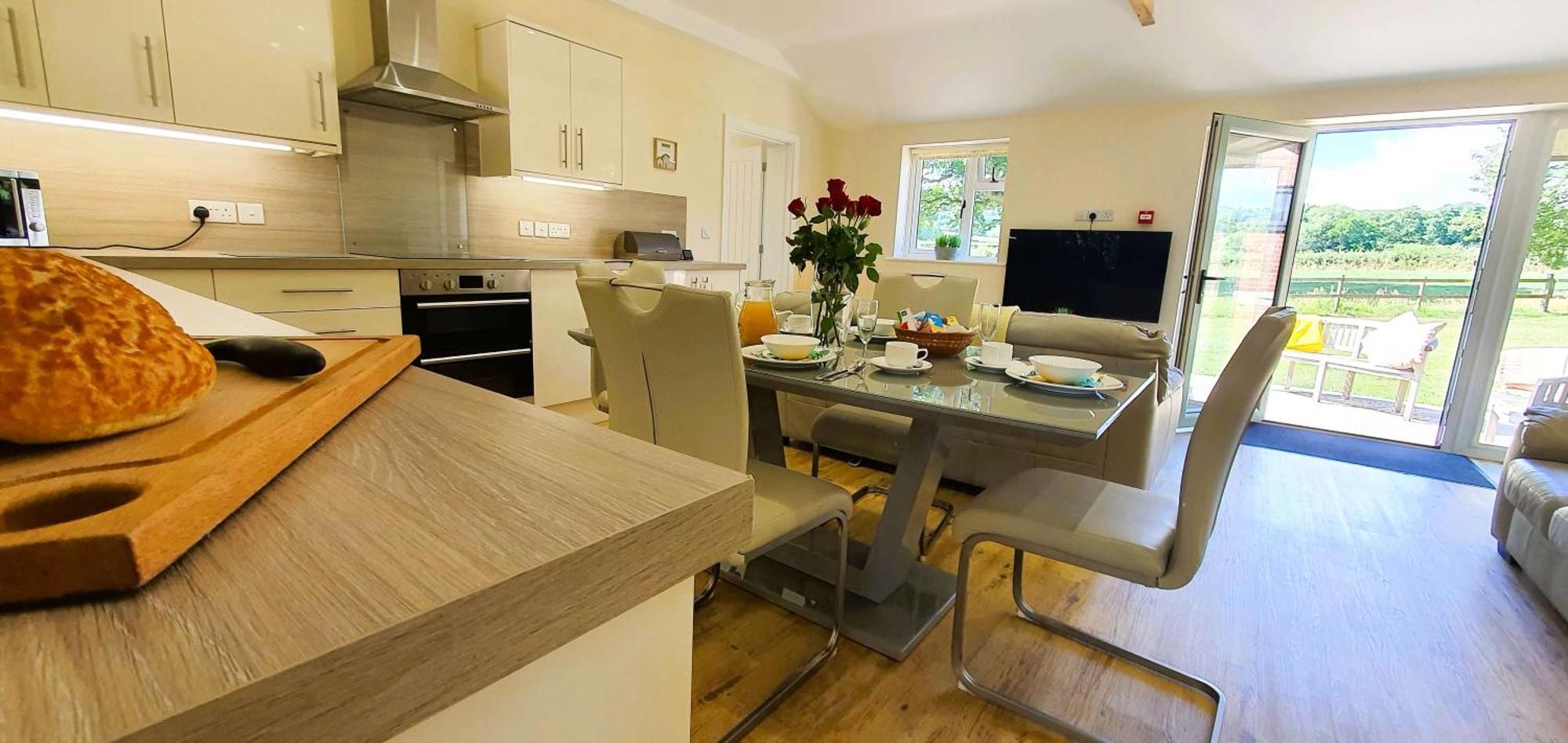 The Victorian Barn, Self-catering Holidays With Pool And Hot Tubs, Dorset Дом отдыха *