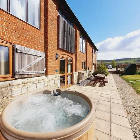 The Victorian Barn, Self-Catering Holidays With Pool And Hot Tubs, Dorset Woolland Room photo