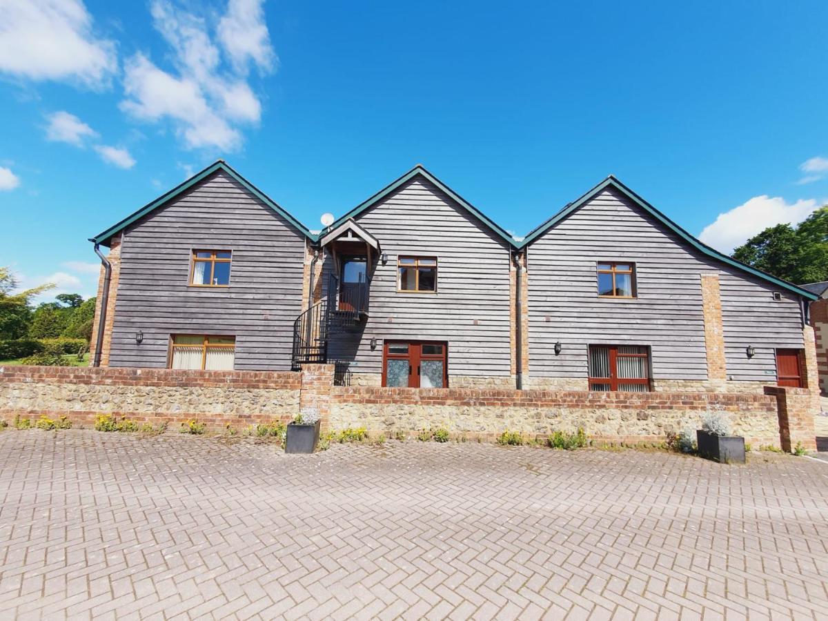 Casa vacanze The Victorian Barn, Self-catering Holidays With Pool And Hot Tubs, Dorset Woolland