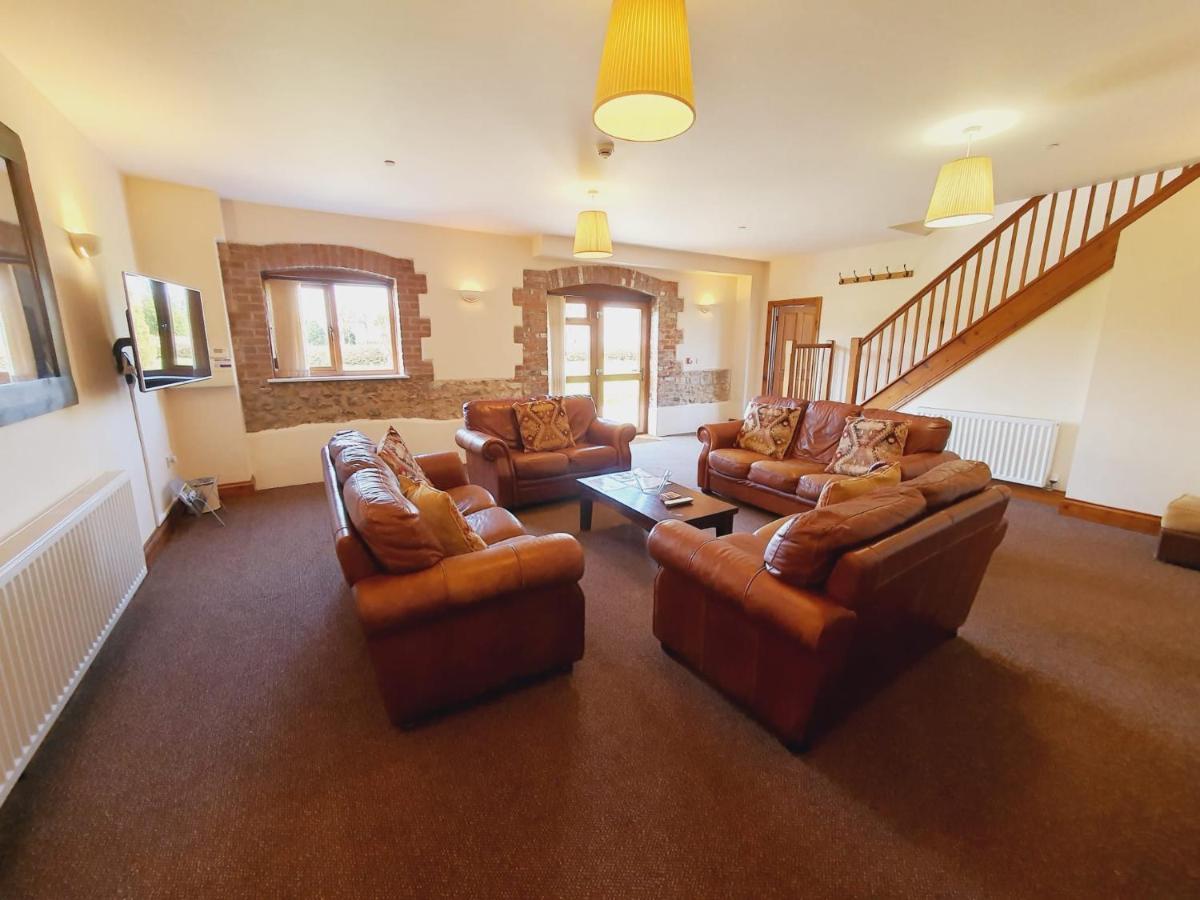 Casa vacanze The Victorian Barn, Self-catering Holidays With Pool And Hot Tubs, Dorset *